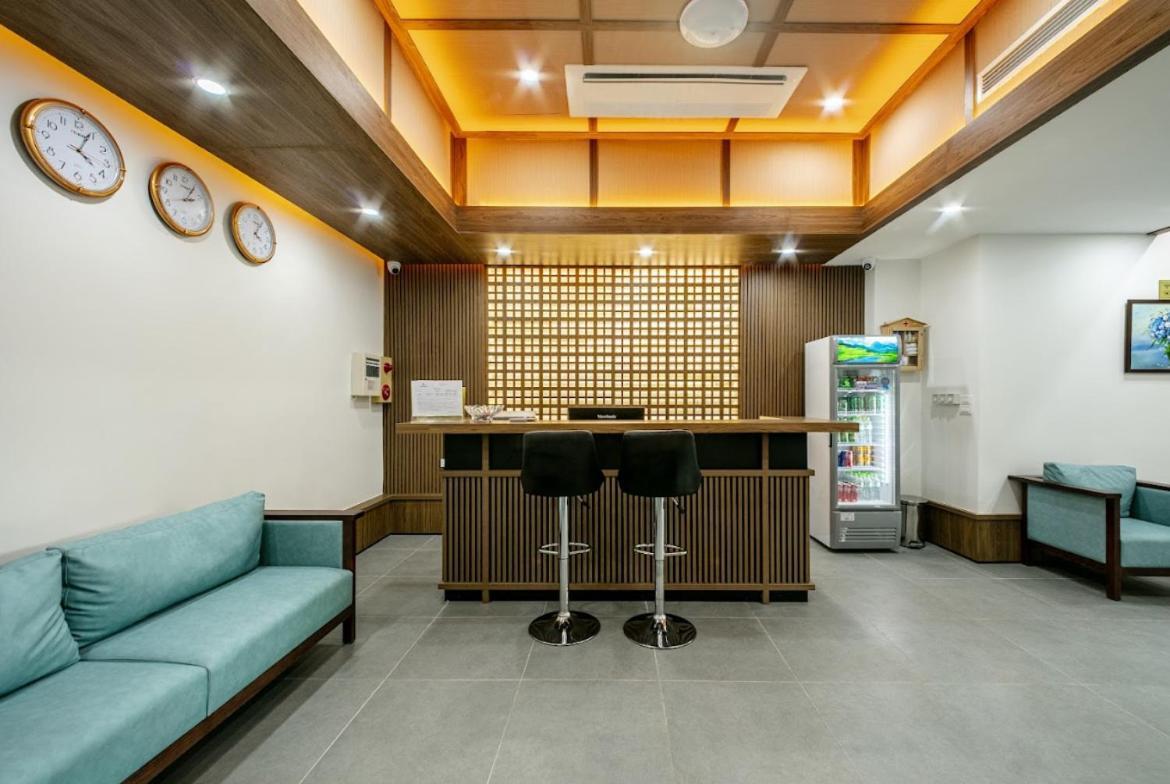 A25 Hotel - 21 Nghia Tan Hanoi Exterior photo